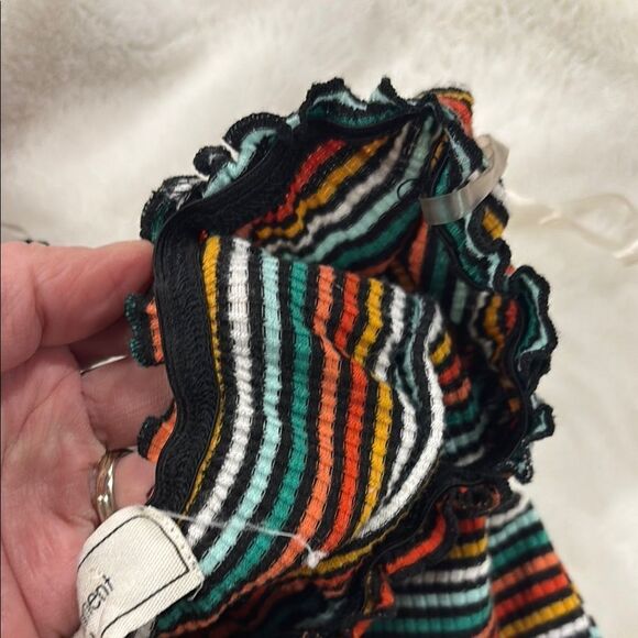 Striped Off-Shoulder Button-Up Top - Picture 8 of 10